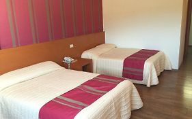 Hotel Tlayolan Ciudad Guzman 4*